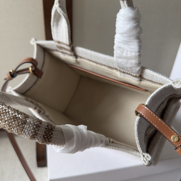 スーパーコピーブランドバッグ角部分ディテール